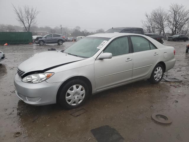 TOYOTA CAMRY 2005 4t1be32k05u990475