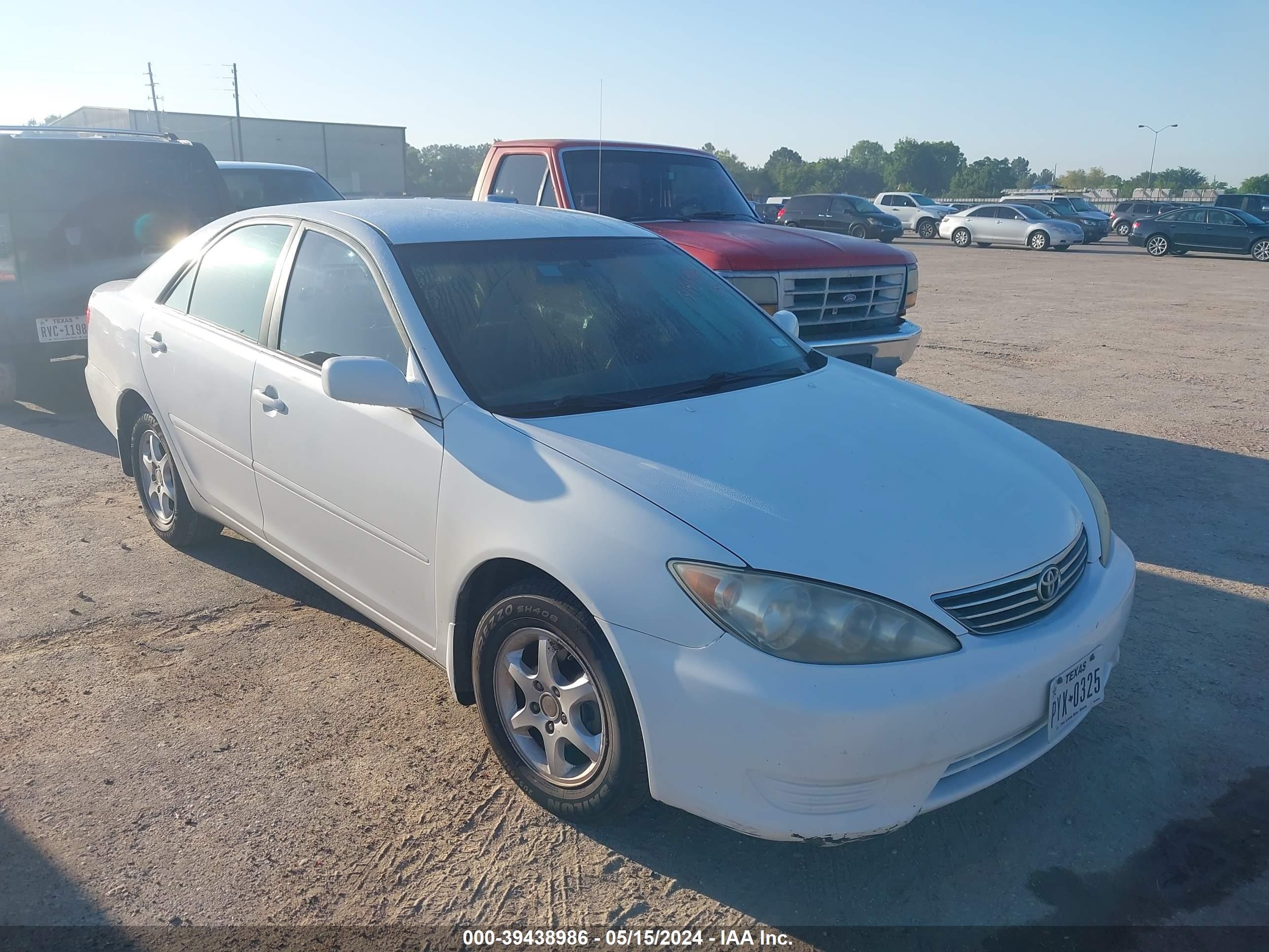 TOYOTA CAMRY 2006 4t1be32k06u747573