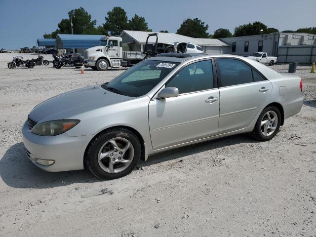 TOYOTA CAMRY LE 2004 4t1be32k14u924726