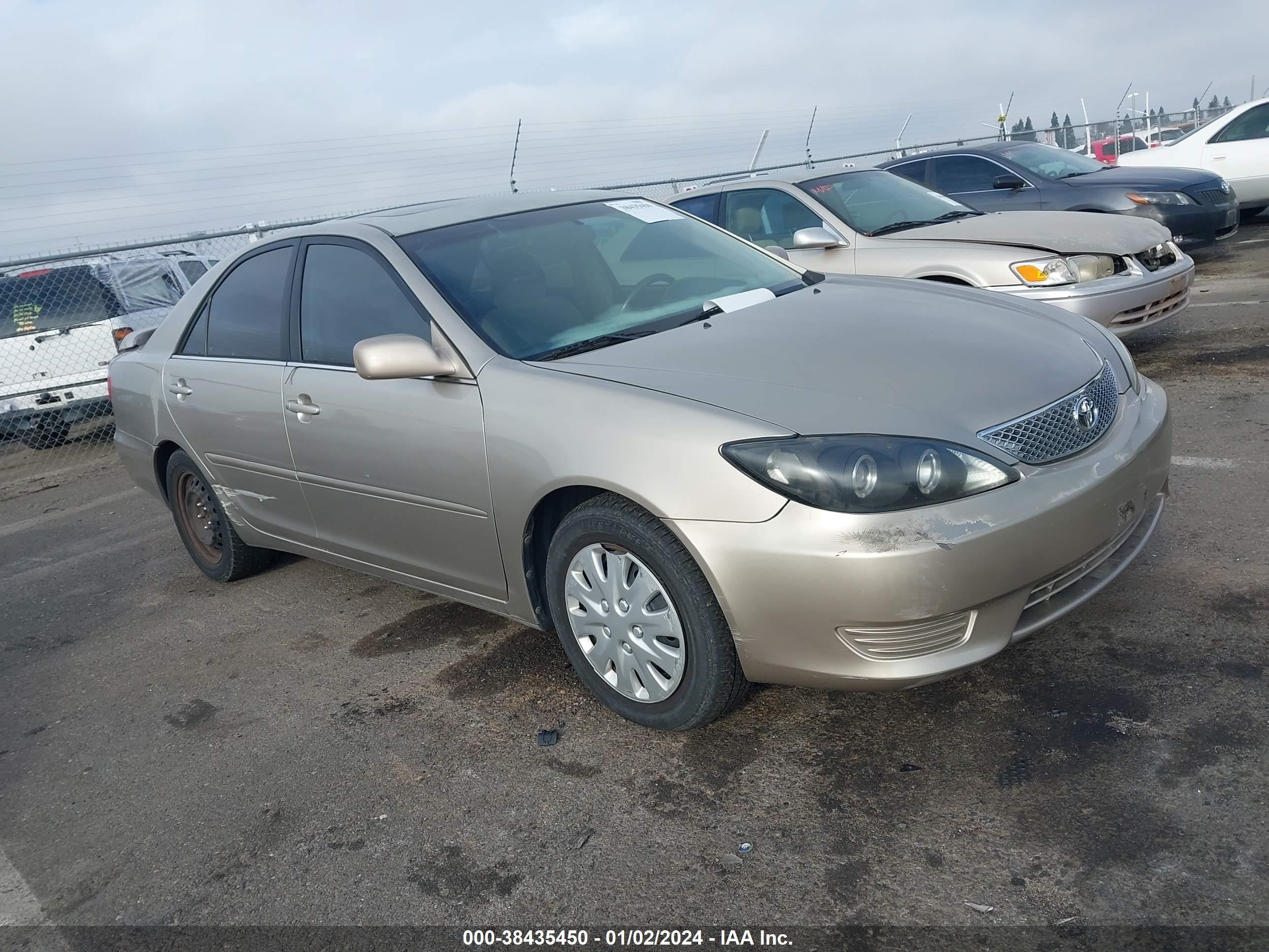 TOYOTA CAMRY 2005 4t1be32k15u011661