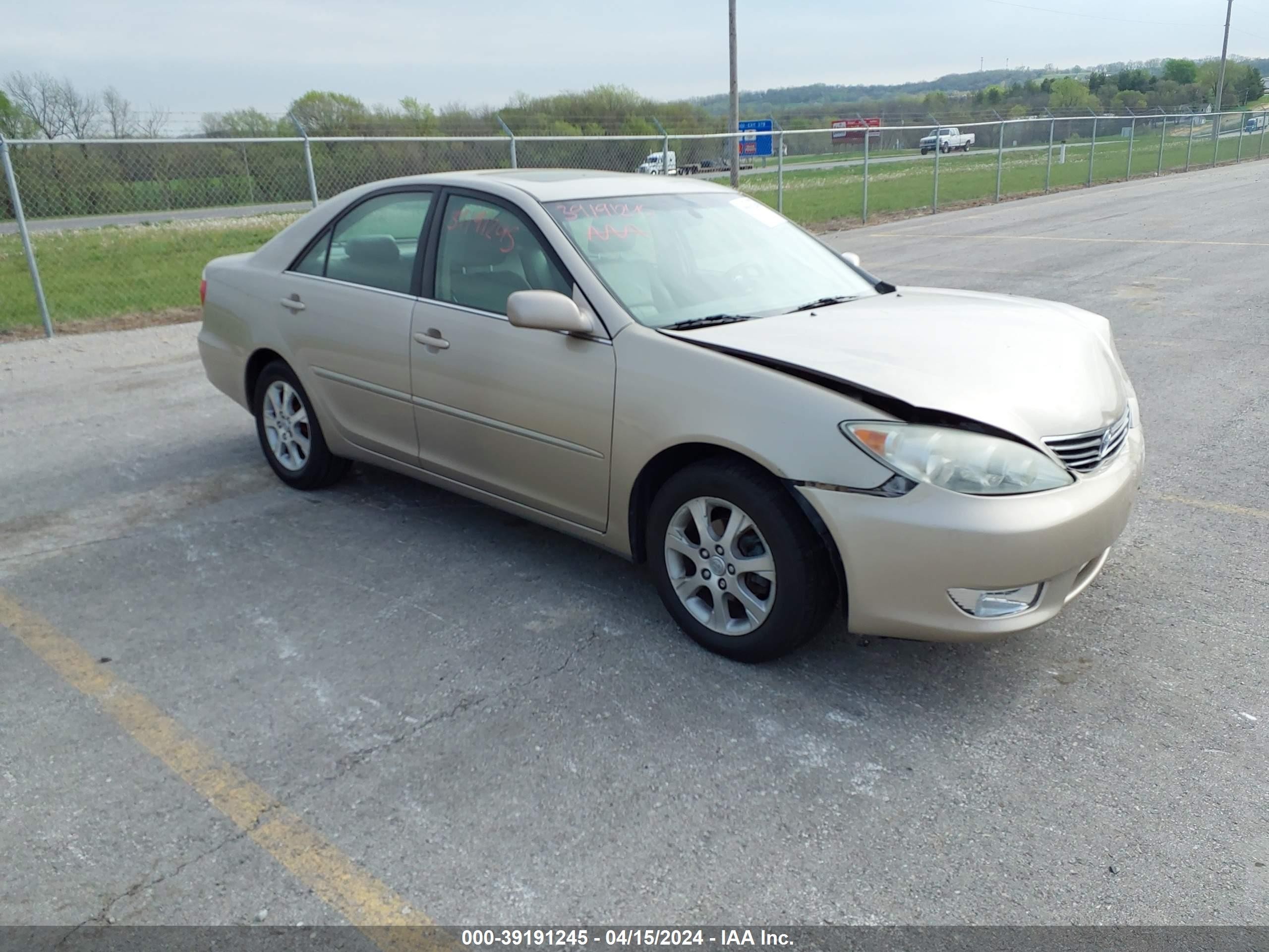 TOYOTA CAMRY 2005 4t1be32k15u013975