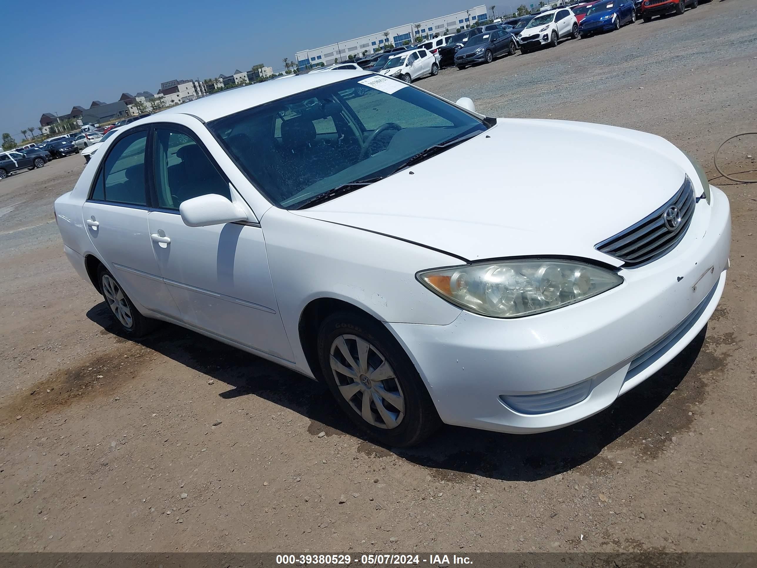 TOYOTA CAMRY 2005 4t1be32k15u026645