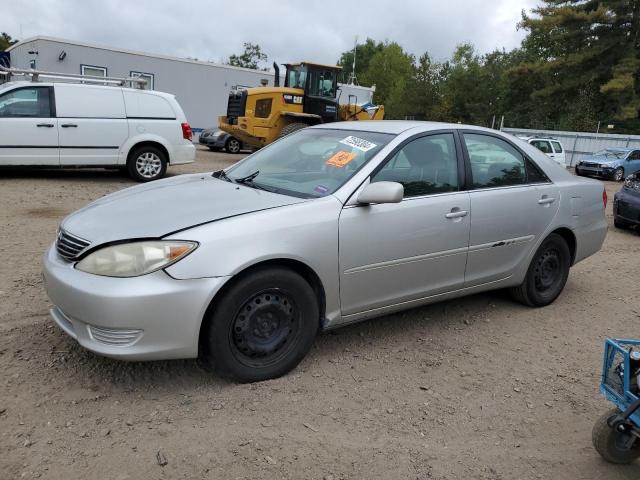 TOYOTA CAMRY LE 2005 4t1be32k15u089034