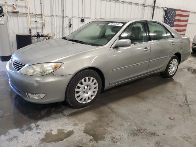 TOYOTA CAMRY 2005 4t1be32k15u518351