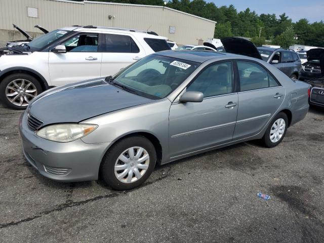 TOYOTA CAMRY LE 2005 4t1be32k15u953967