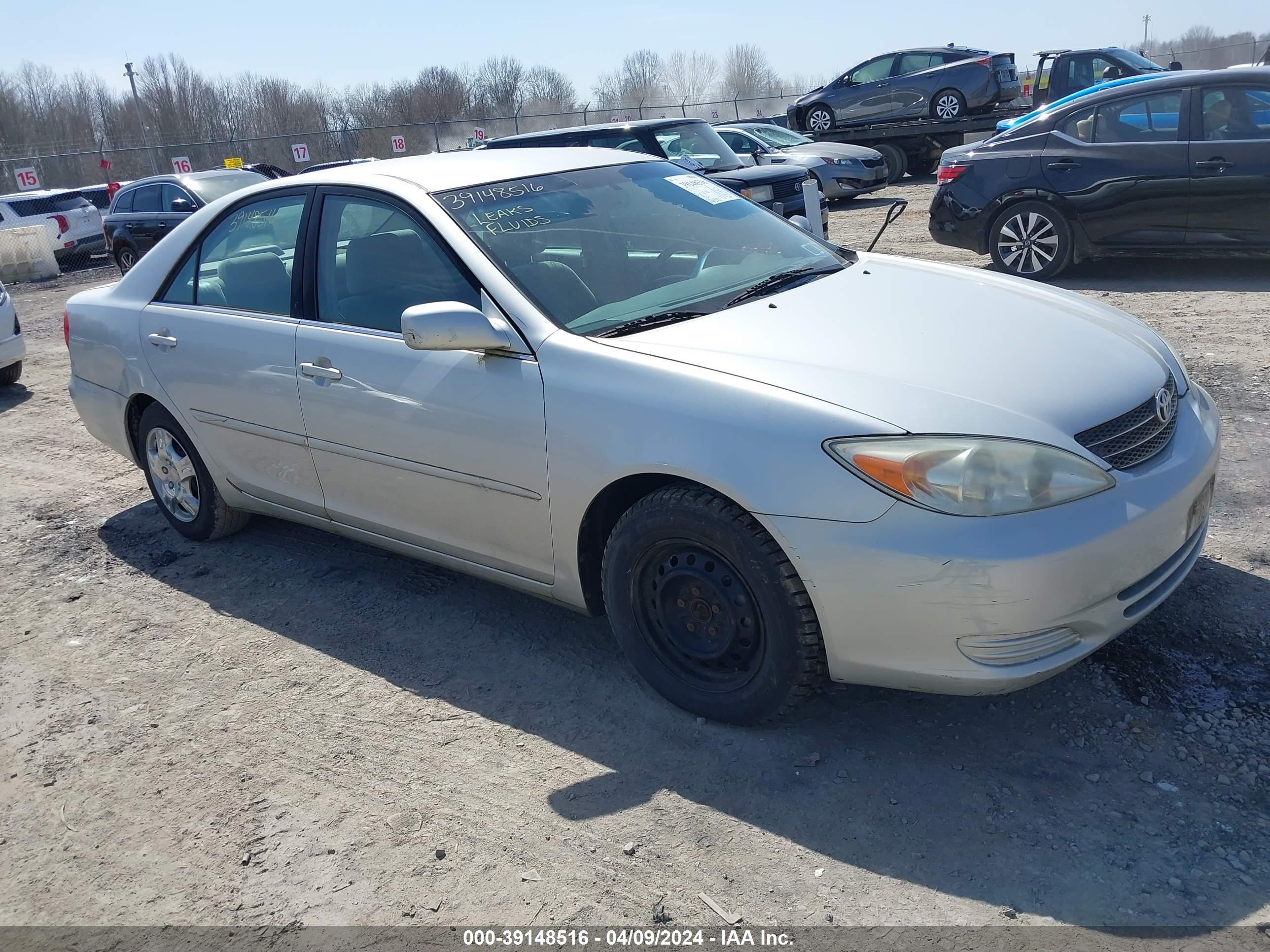 TOYOTA CAMRY 2002 4t1be32k22u637716