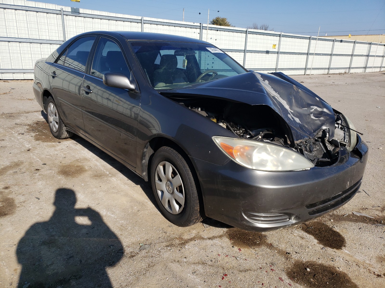 TOYOTA CAMRY LE 2003 4t1be32k23u761051