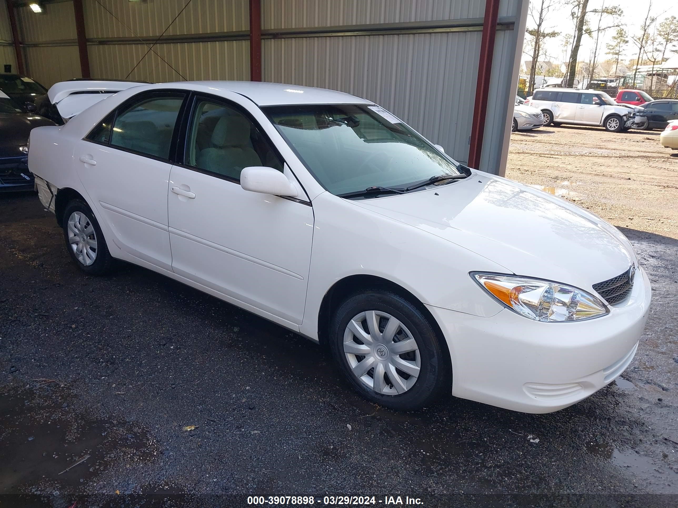 TOYOTA CAMRY 2004 4t1be32k24u336544