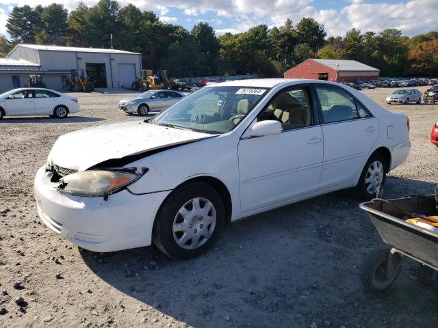 TOYOTA CAMRY LE 2004 4t1be32k24u354008