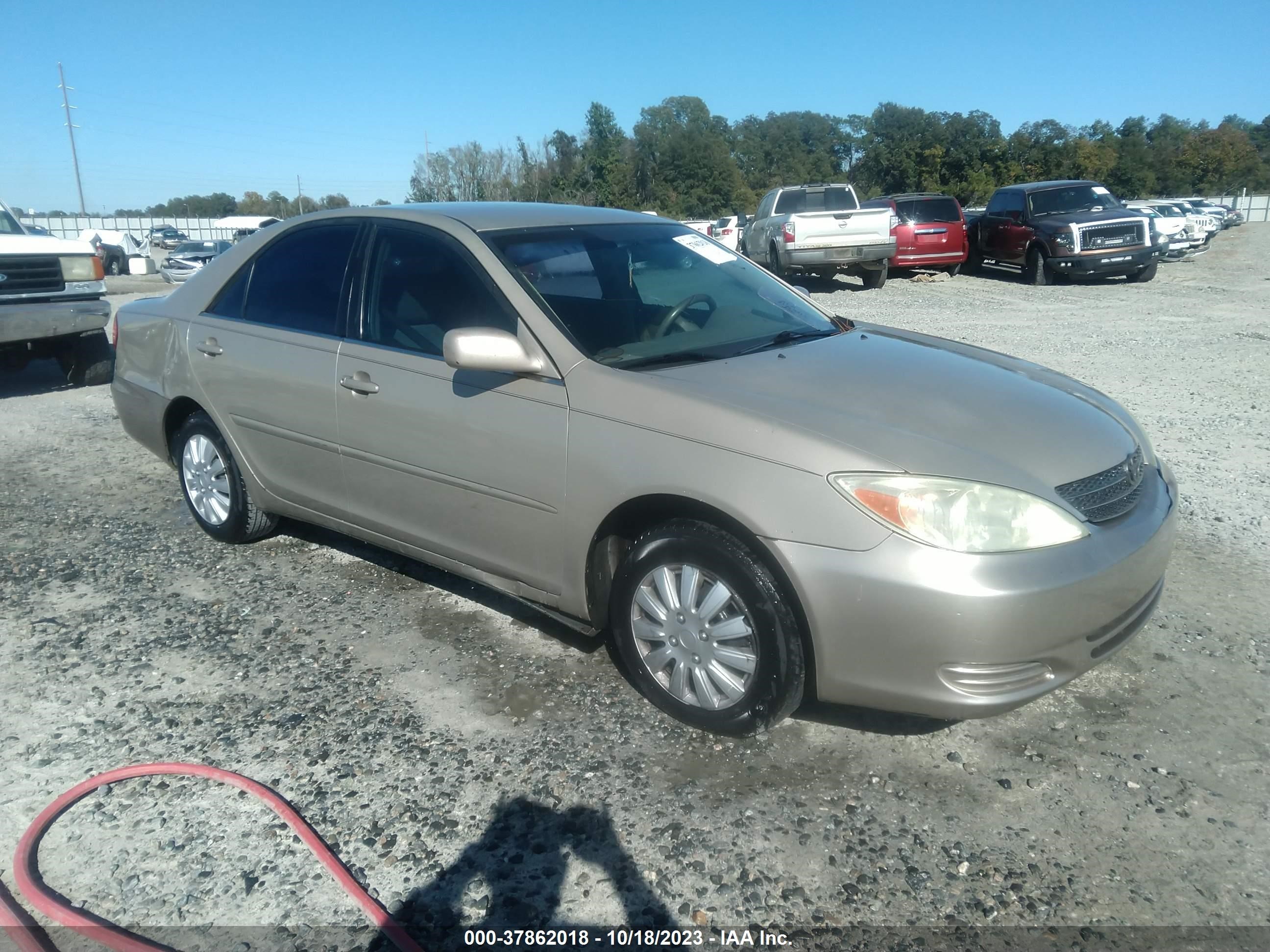 TOYOTA CAMRY 2004 4t1be32k24u832735