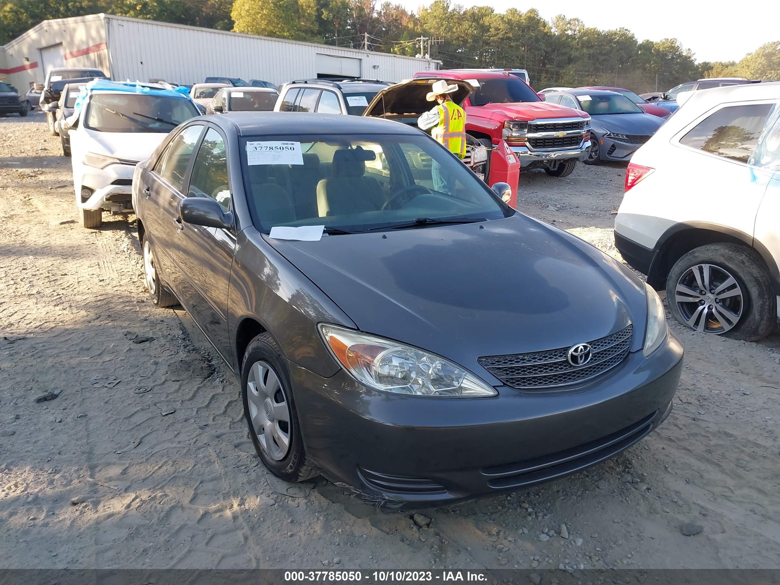 TOYOTA CAMRY 2004 4t1be32k24u861474