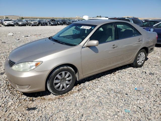 TOYOTA CAMRY LE 2005 4t1be32k25u034866