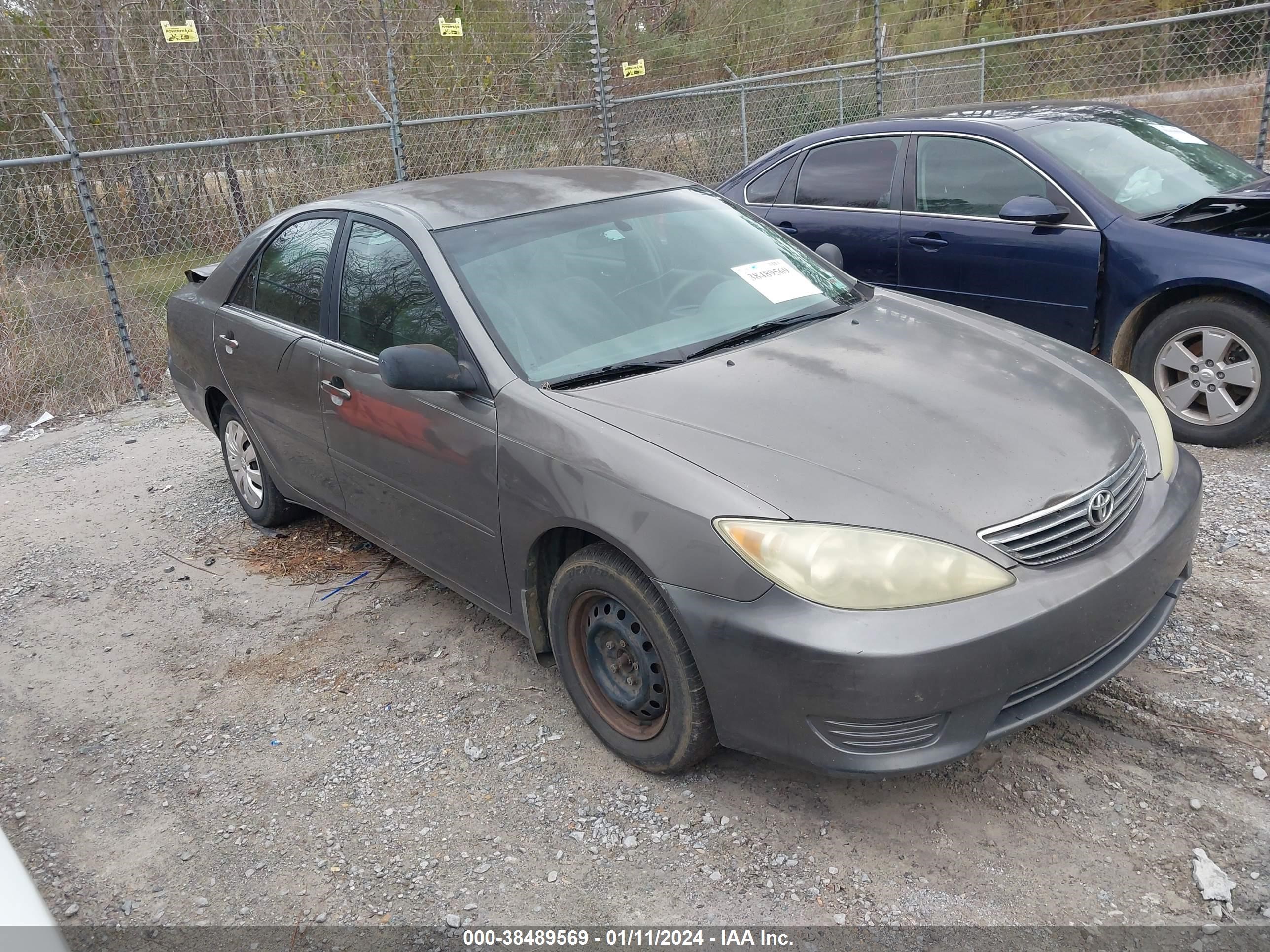 TOYOTA CAMRY 2005 4t1be32k25u553190