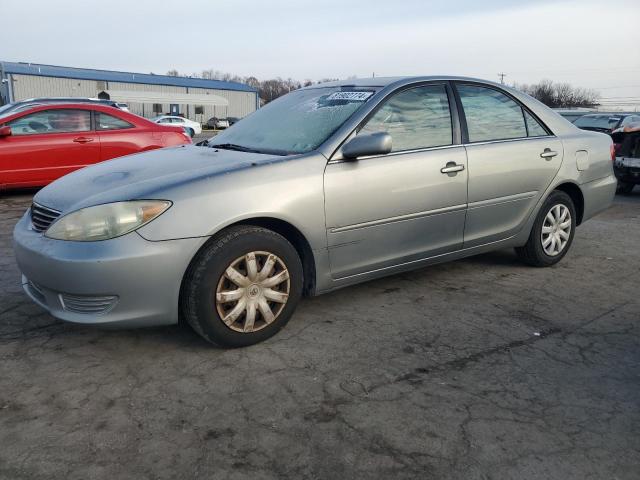 TOYOTA CAMRY LE 2005 4t1be32k25u617650