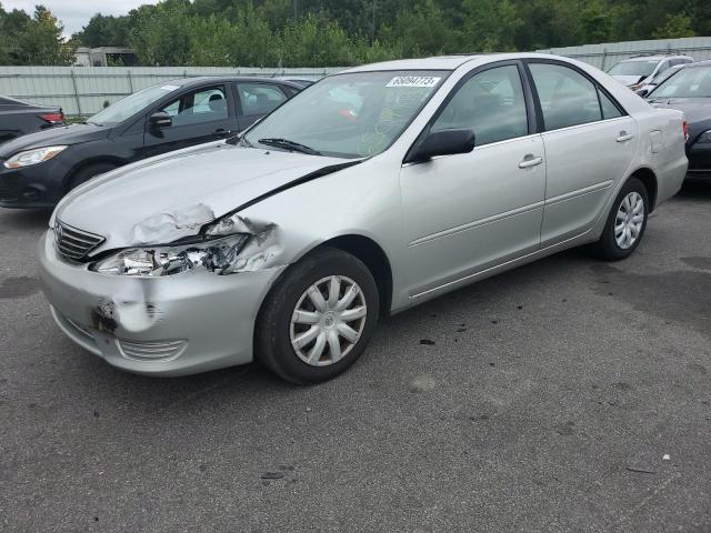 TOYOTA CAMRY LE/ 2005 4t1be32k25u971619