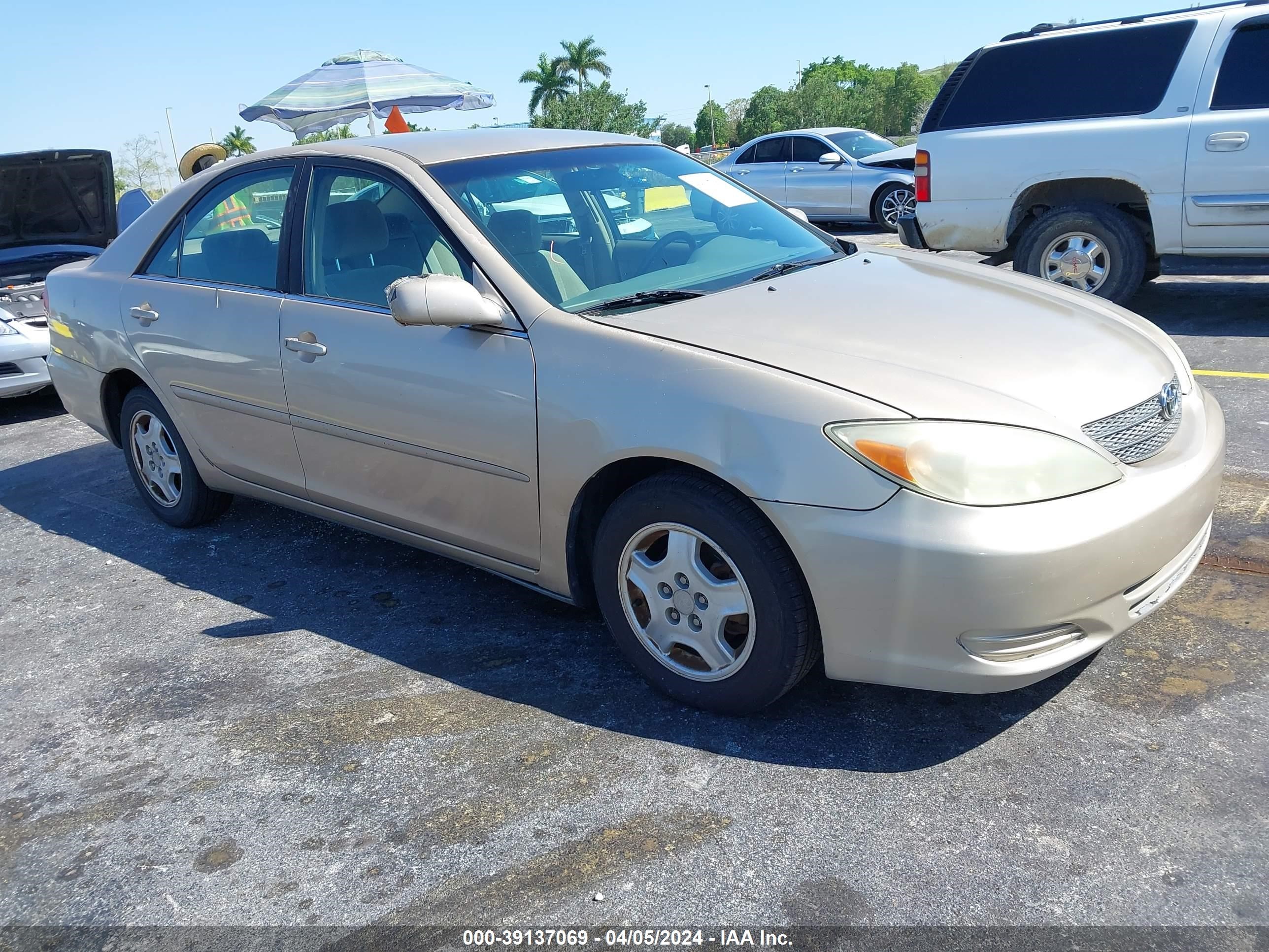 TOYOTA CAMRY 2002 4t1be32k32u018249