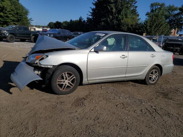 TOYOTA CAMRY LE 2002 4t1be32k32u024648