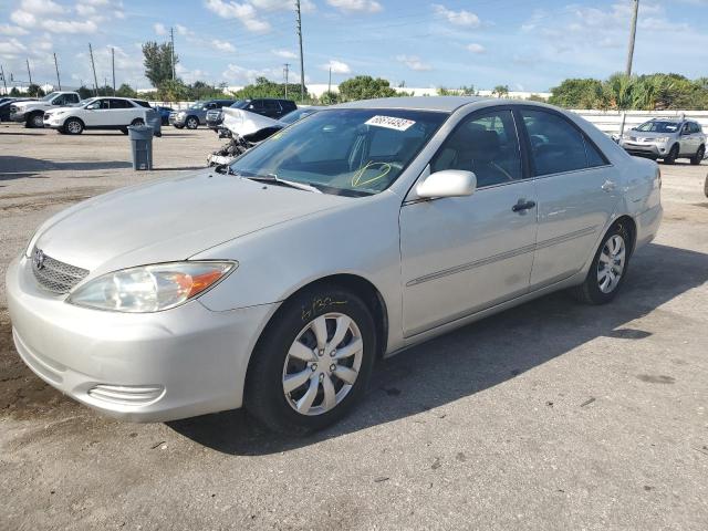 TOYOTA CAMRY LE 2002 4t1be32k32u087619