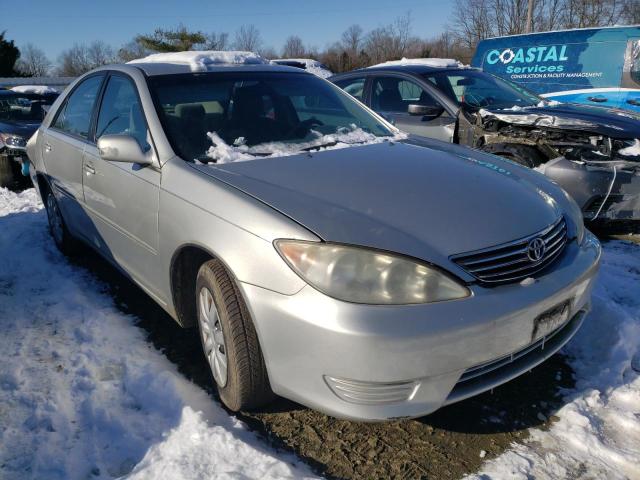 TOYOTA CAMRY LE 2005 4t1be32k35u082439