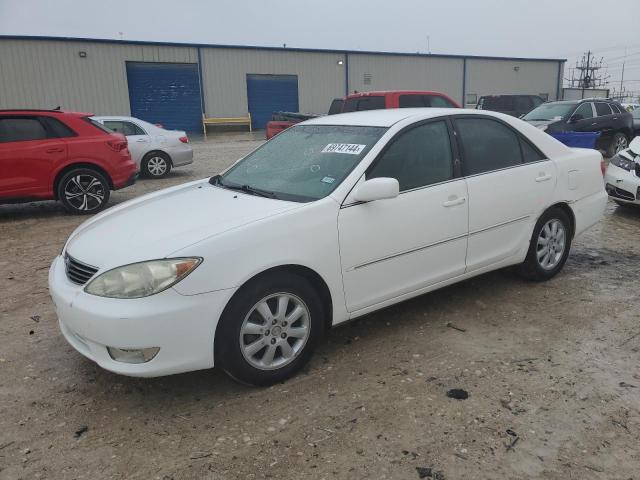 TOYOTA CAMRY LE 2005 4t1be32k35u618791