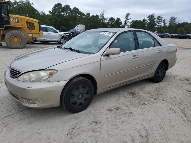 TOYOTA CAMRY LE 2005 4t1be32k35u630150