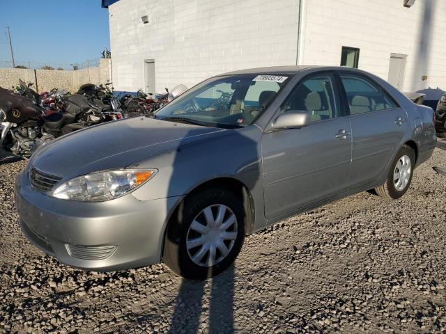 TOYOTA CAMRY LE 2005 4t1be32k35u953730