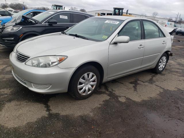 TOYOTA CAMRY 2005 4t1be32k35u963352