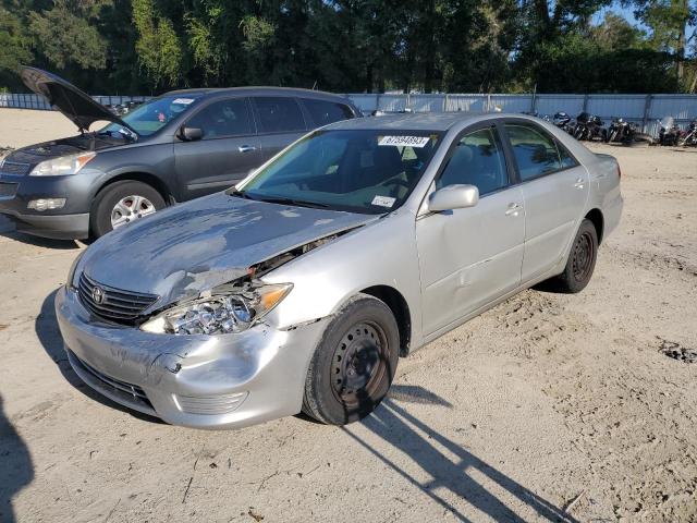 TOYOTA CAMRY LE 2005 4t1be32k35u964842