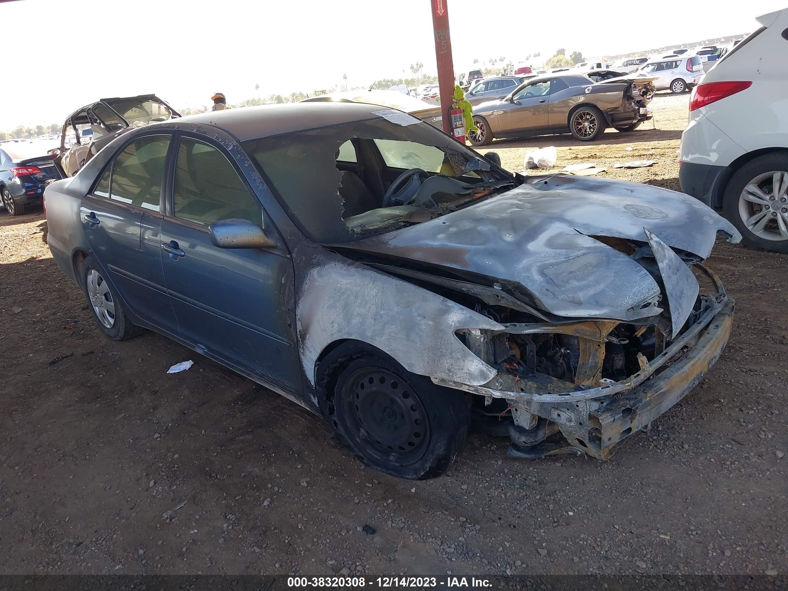 TOYOTA CAMRY 2002 4t1be32k42u617533