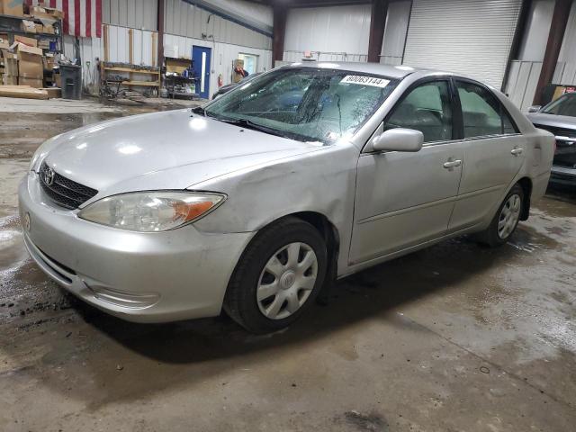 TOYOTA CAMRY LE 2004 4t1be32k44u862934