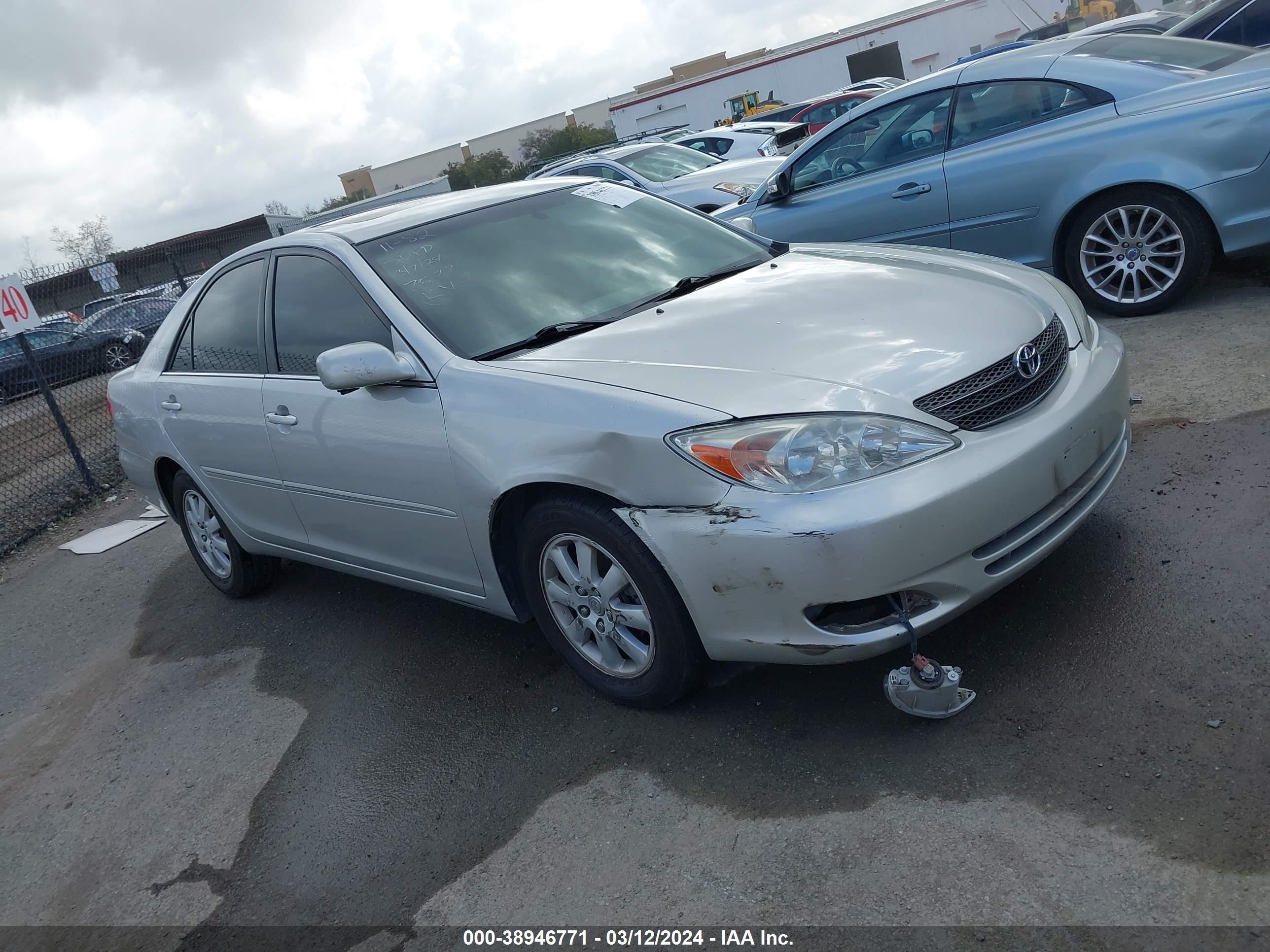 TOYOTA CAMRY 2004 4t1be32k44u877577