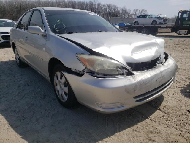 TOYOTA CAMRY LE 2004 4t1be32k44u937373