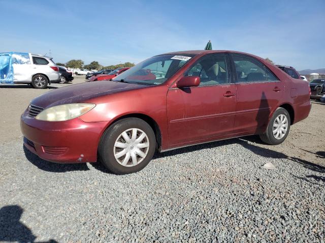 TOYOTA CAMRY LE 2005 4t1be32k45u031760