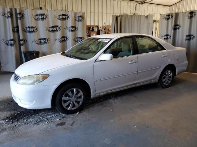 TOYOTA CAMRY LE 2005 4t1be32k45u408149