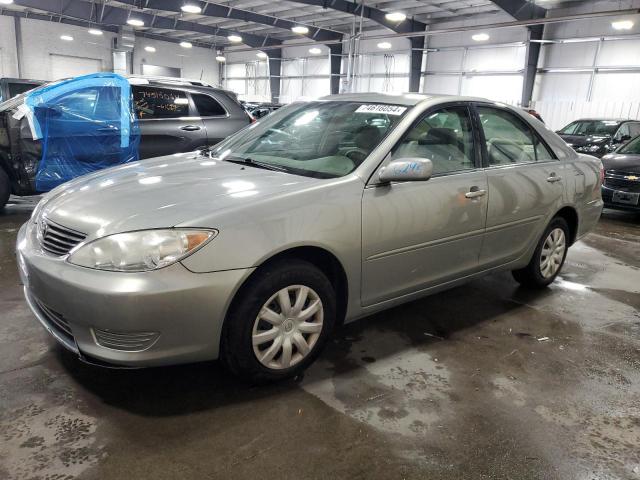 TOYOTA CAMRY LE 2005 4t1be32k45u581086