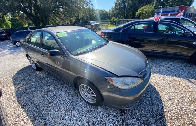 TOYOTA CAMRY LE 2005 4t1be32k45u958497