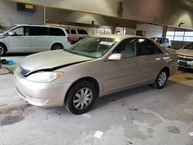 TOYOTA CAMRY LE 2005 4t1be32k45u982640