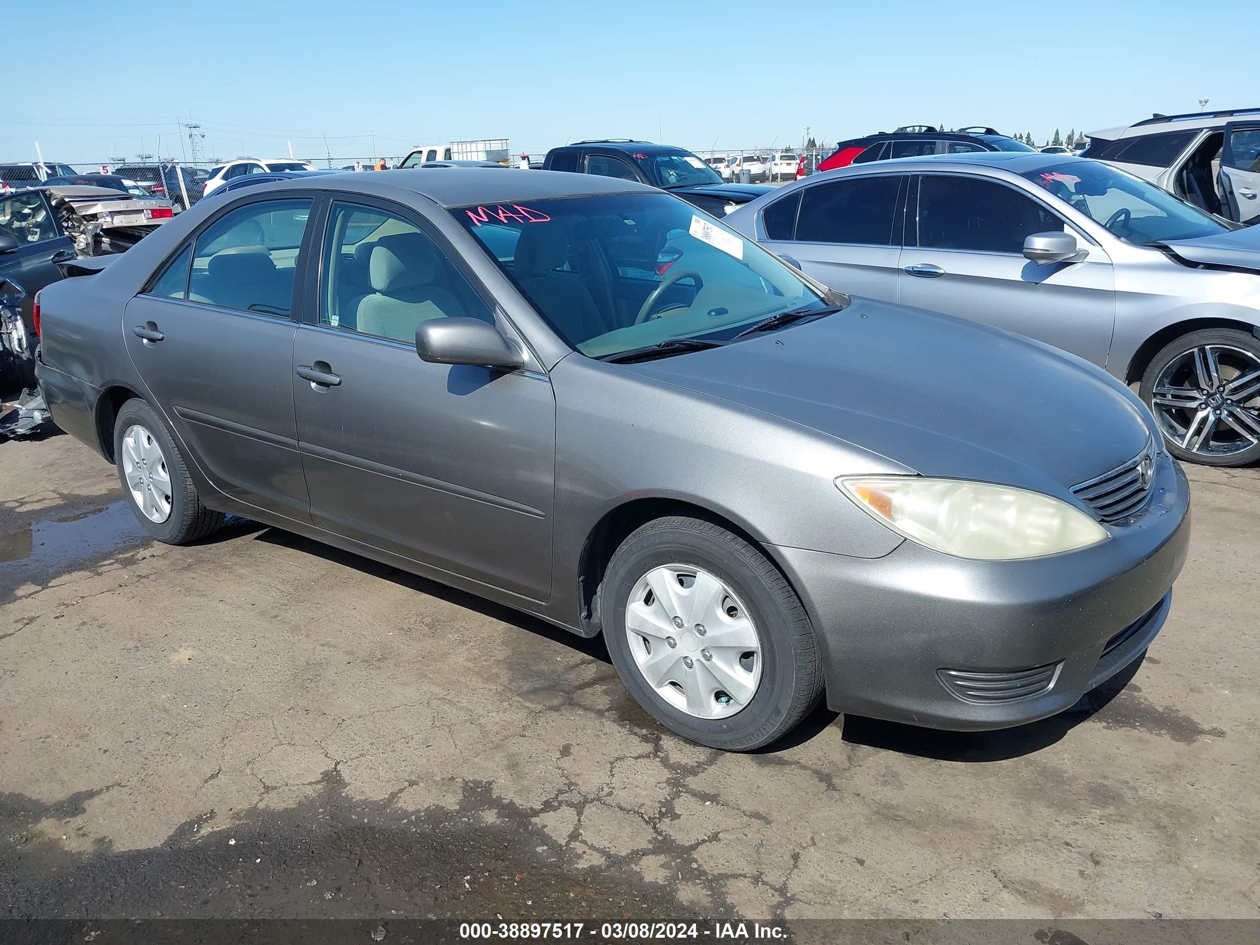 TOYOTA CAMRY 2006 4t1be32k46u650165