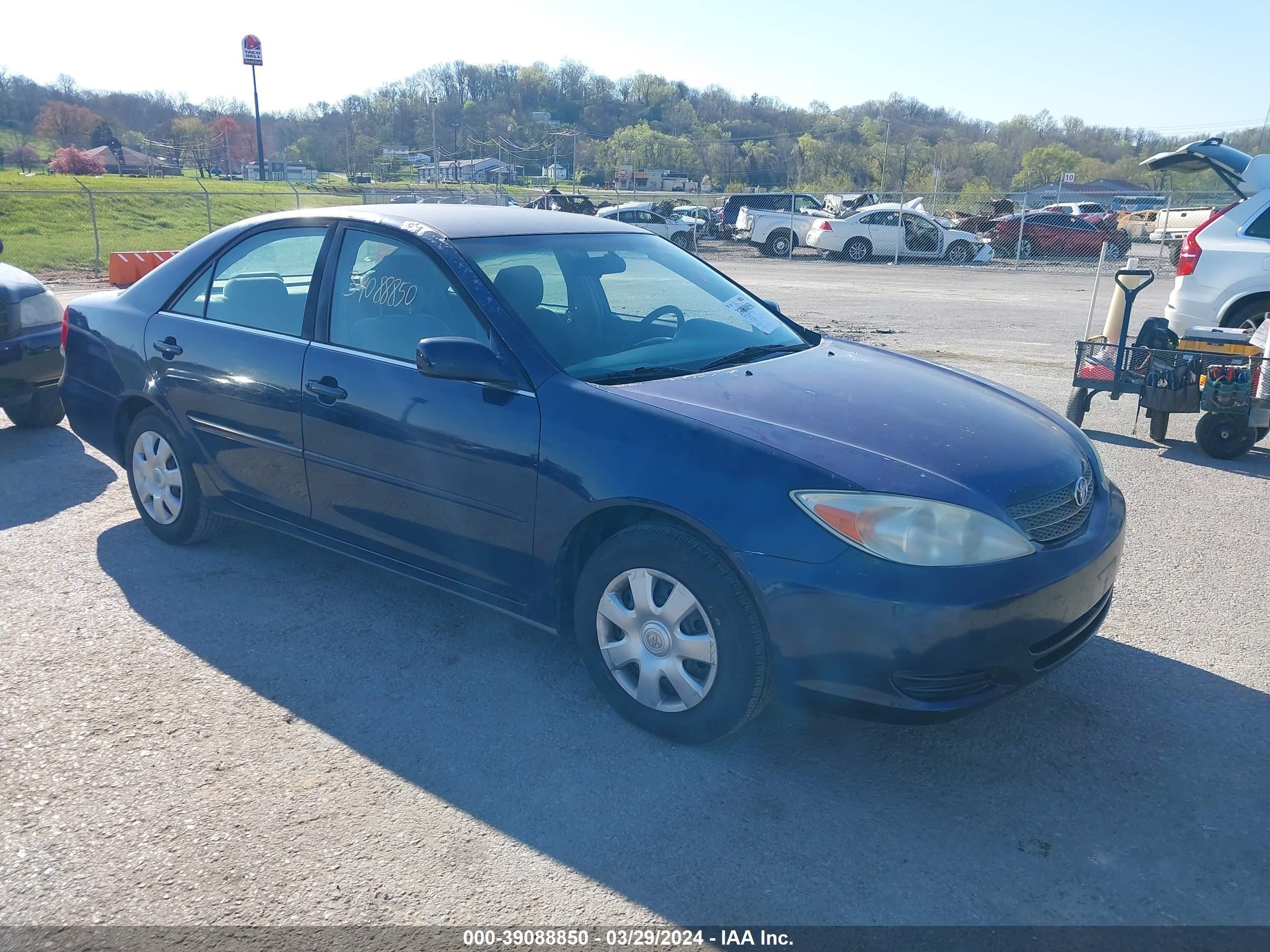 TOYOTA CAMRY 2002 4t1be32k52u561375