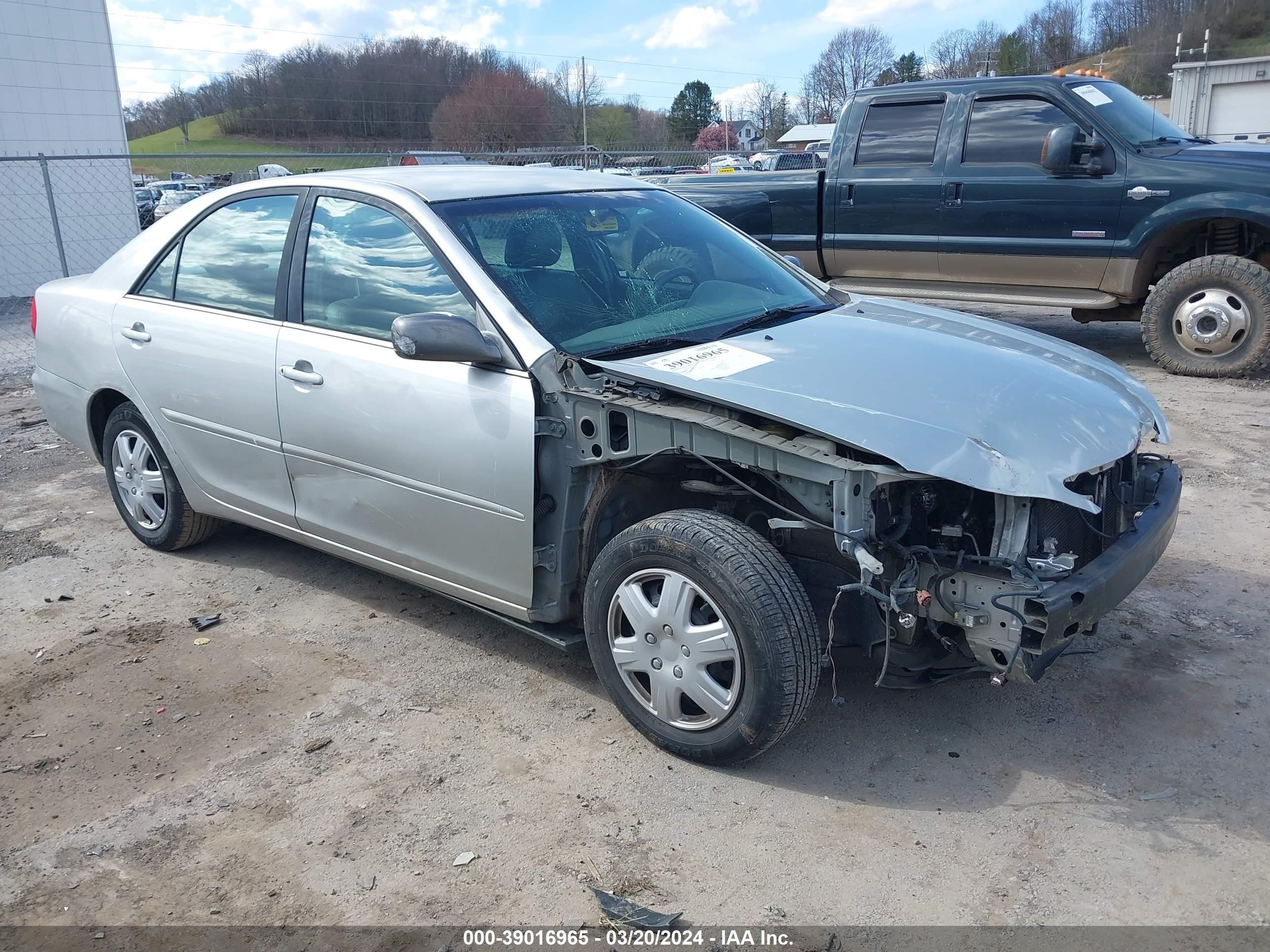 TOYOTA CAMRY 2002 4t1be32k52u600790