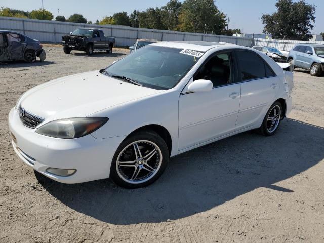 TOYOTA CAMRY LE 2004 4t1be32k54u338949