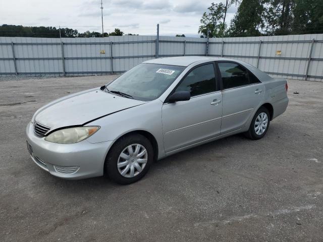 TOYOTA CAMRY LE 2005 4t1be32k55u041214