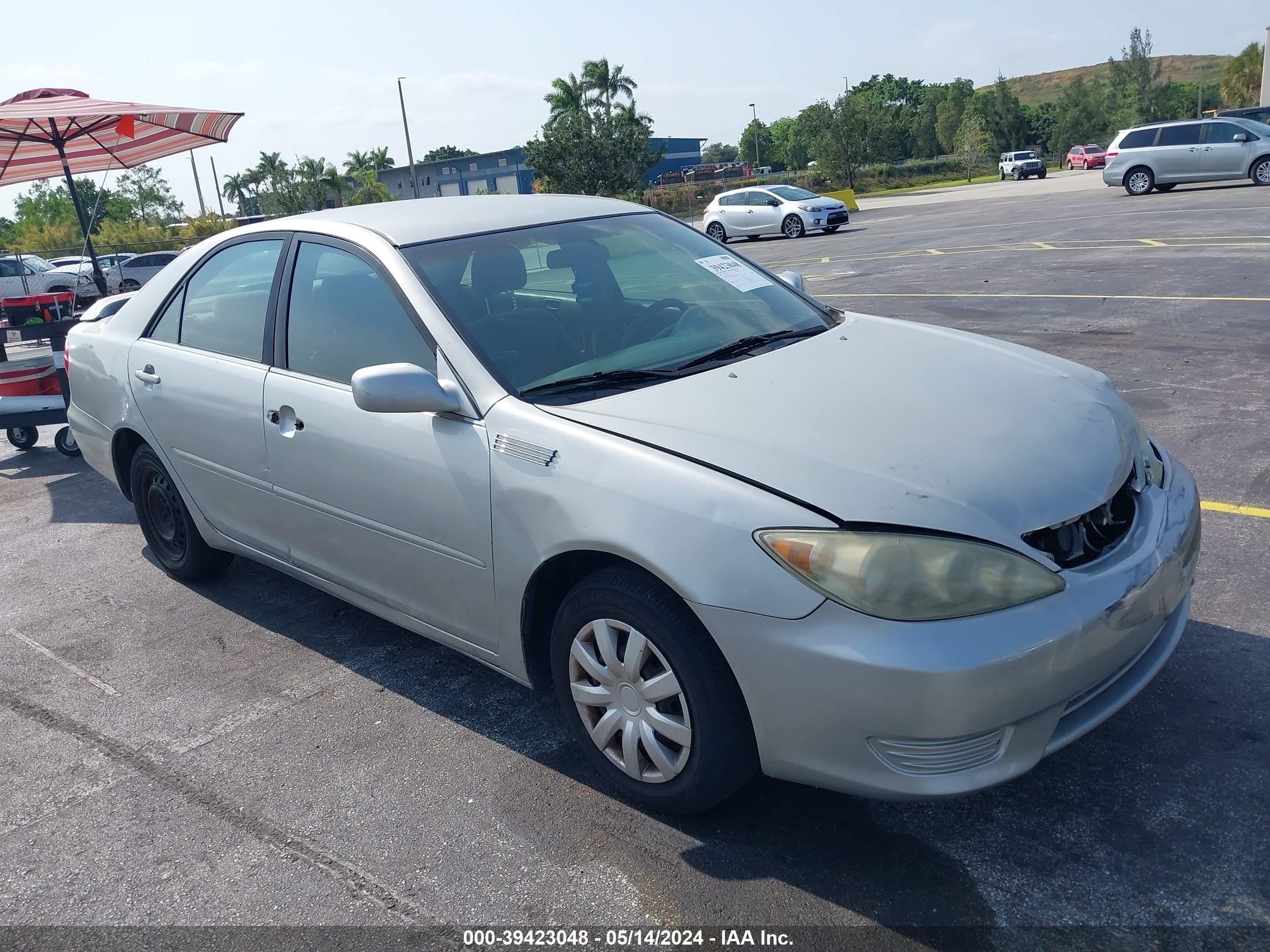 TOYOTA CAMRY 2005 4t1be32k55u502685