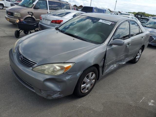 TOYOTA CAMRY LE 2005 4t1be32k55u580593