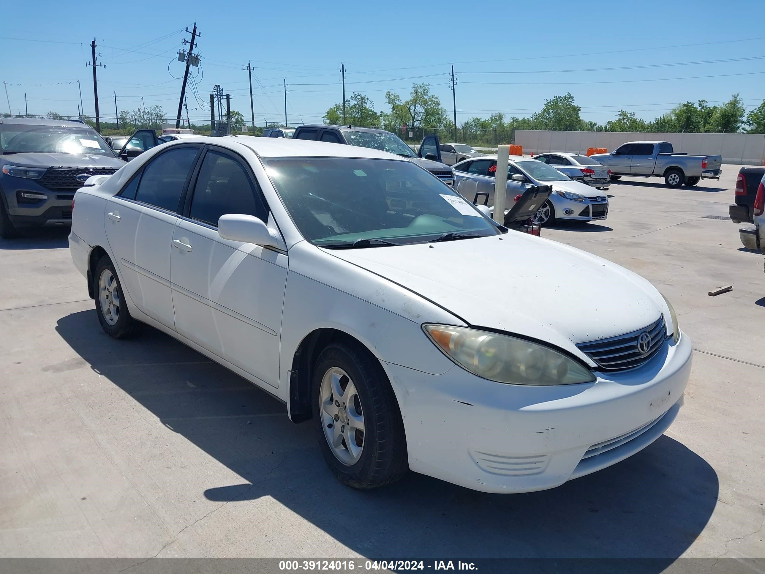 TOYOTA CAMRY 2005 4t1be32k55u600910