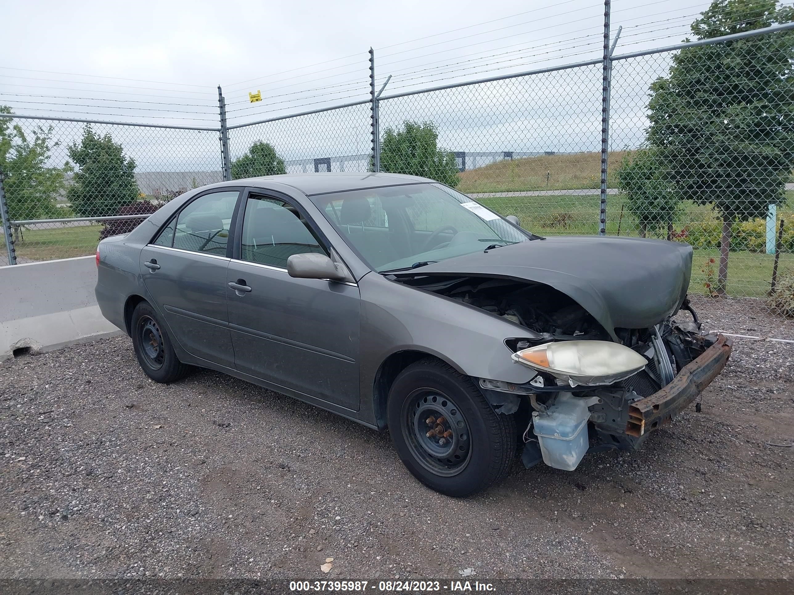 TOYOTA CAMRY 2005 4t1be32k55u611017