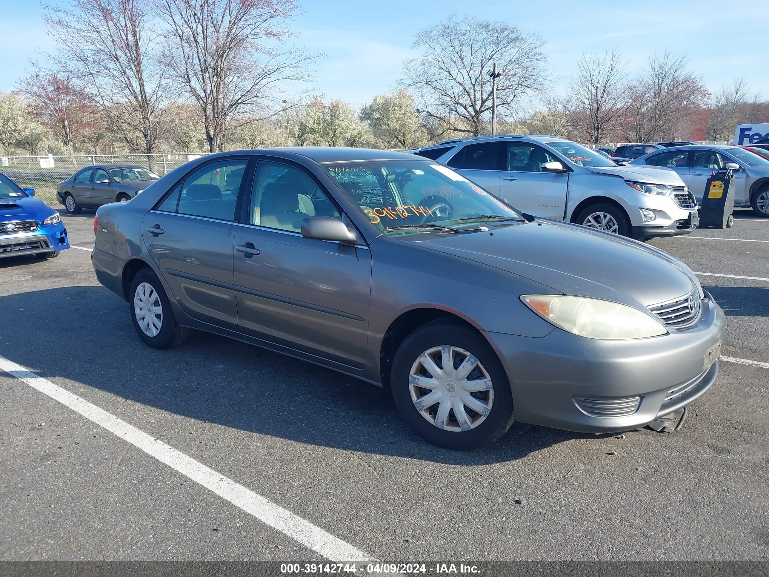 TOYOTA CAMRY 2005 4t1be32k55u640646