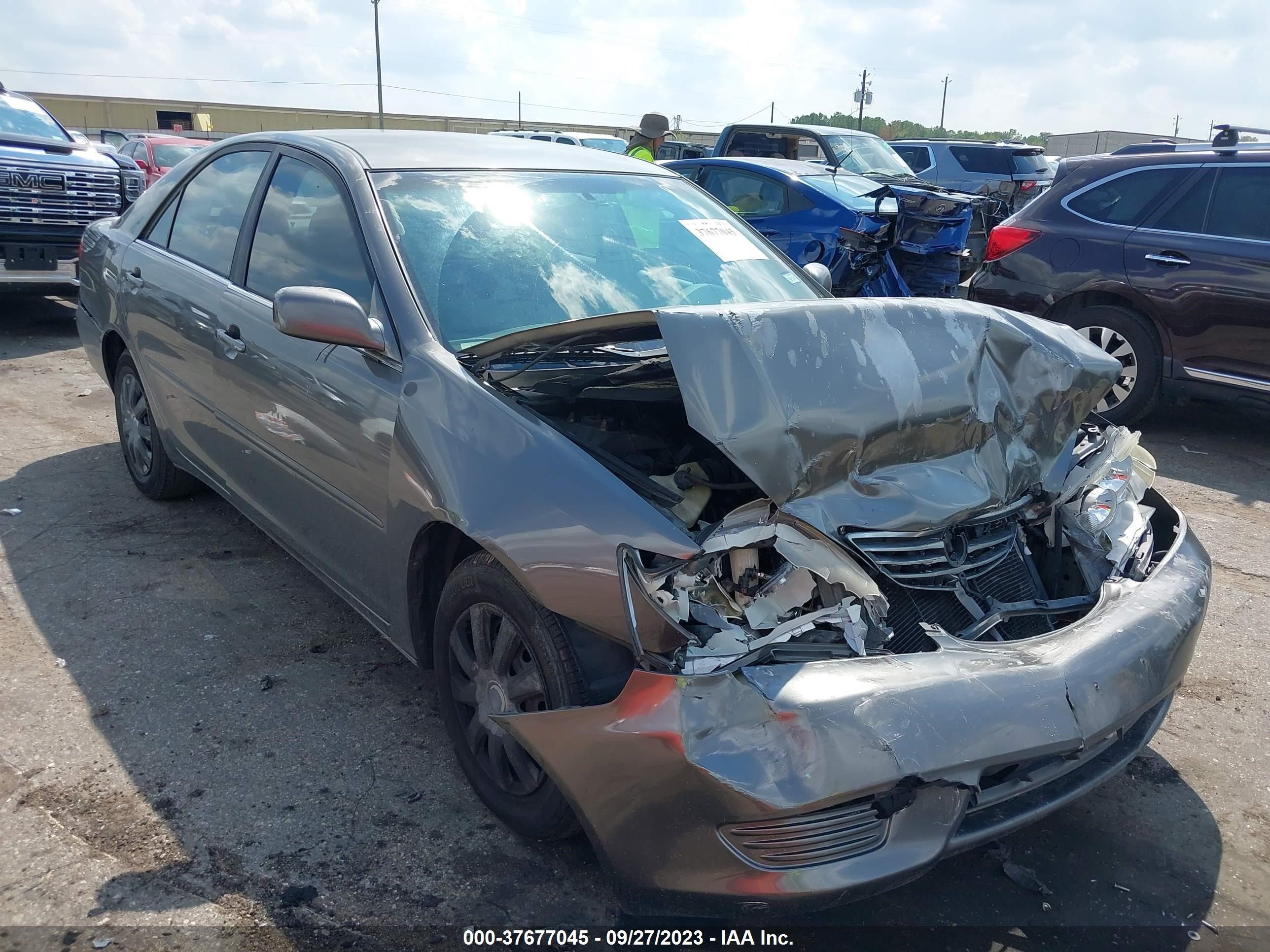 TOYOTA CAMRY 2005 4t1be32k55u979326