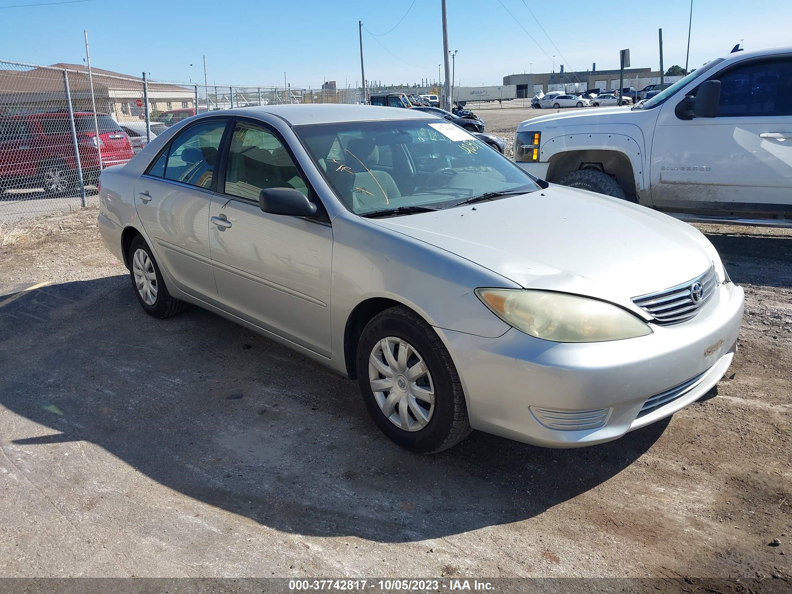 TOYOTA CAMRY 2005 4t1be32k55u980296