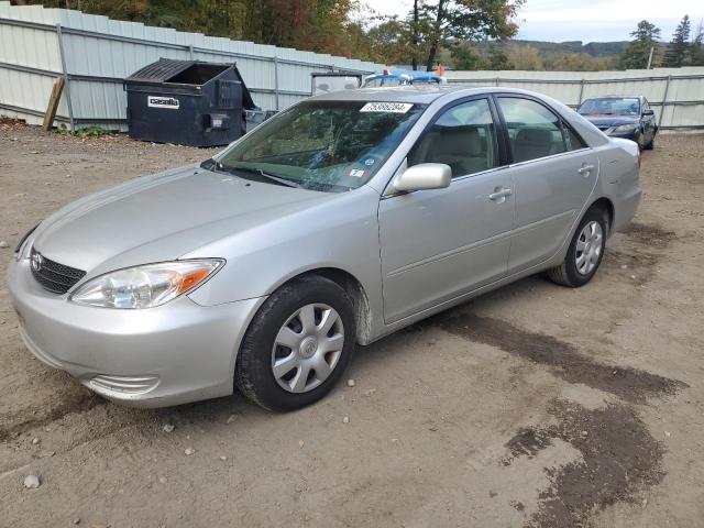 TOYOTA CAMRY LE 2002 4t1be32k62u090613